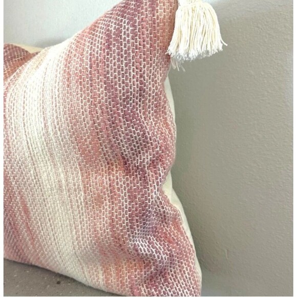 Cupcakes and Cashmere Boho Woven Blush Pink Down Feather 20” Throw Pillow NWT - Picture 4 of 5